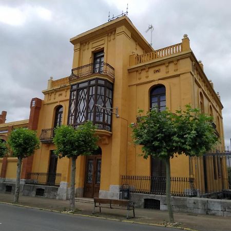 Edificio Valles Del Lupulo Astorga Luaran gambar
